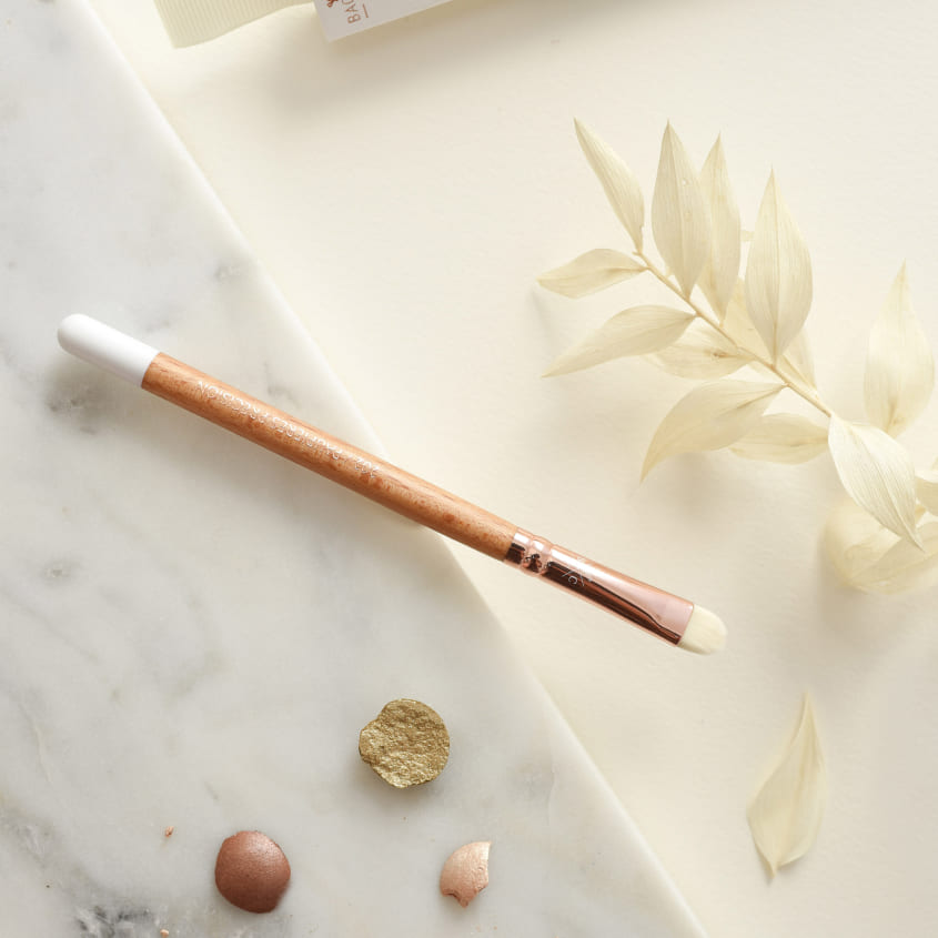 Contouring Brush