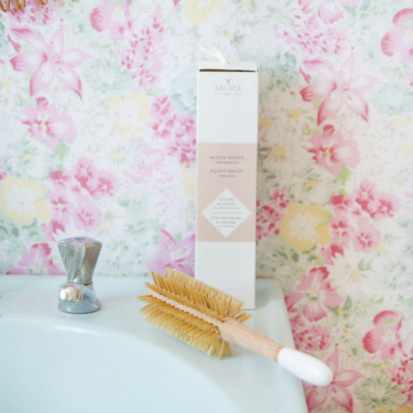 ROUND WOODEN HAIR BRUSH - BOAR BRISTLES