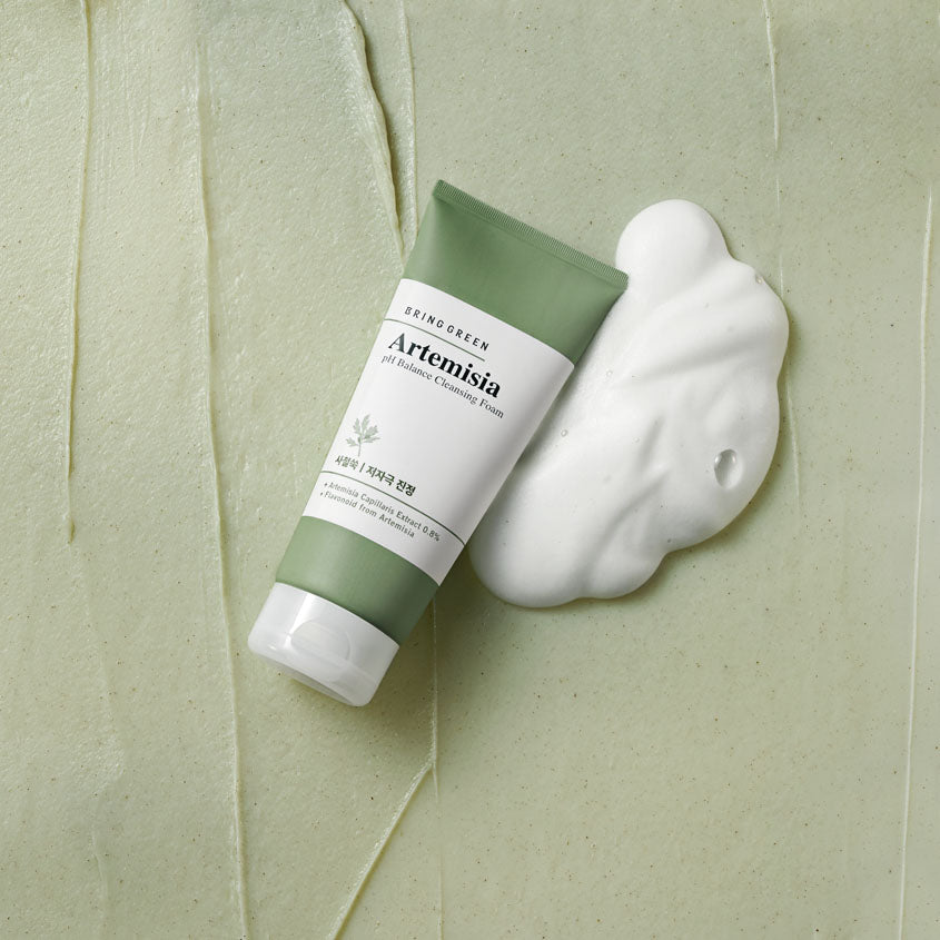 pH-Balancing Cleansing Foam with Artemisia