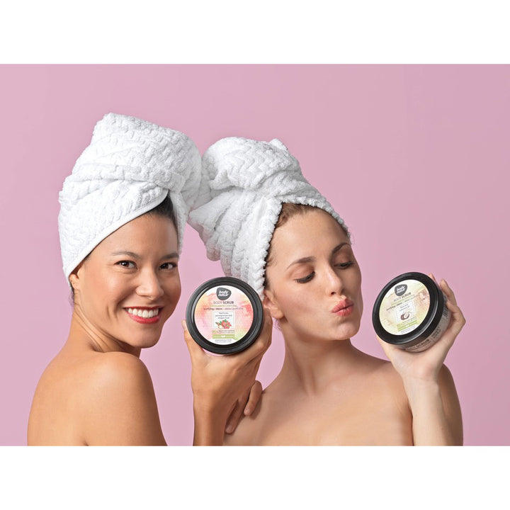 Body care BODY SCRUB RED FRUITS, POMEGRANATE AND DRAGON FRUIT 200ML