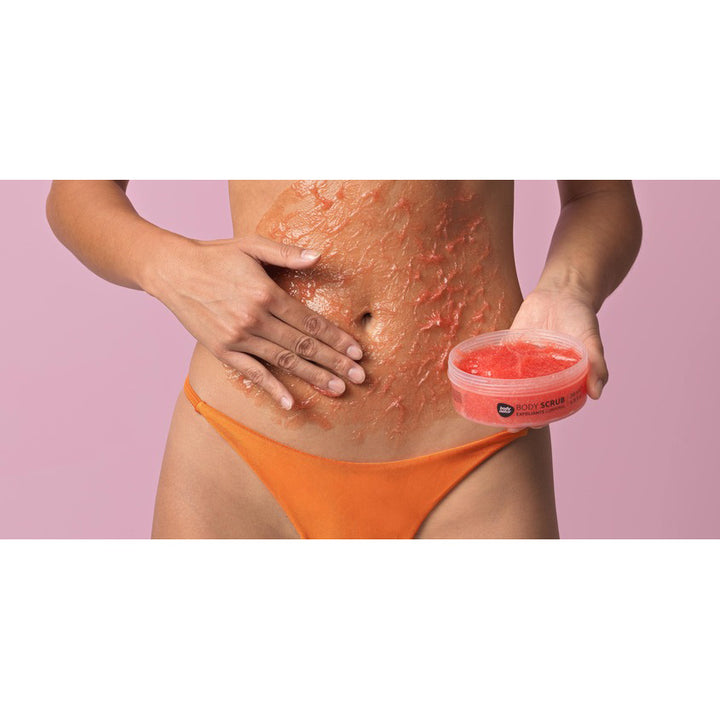 BODY SCRUB RED FRUITS, POMEGRANATE AND DRAGON FRUIT 200ML