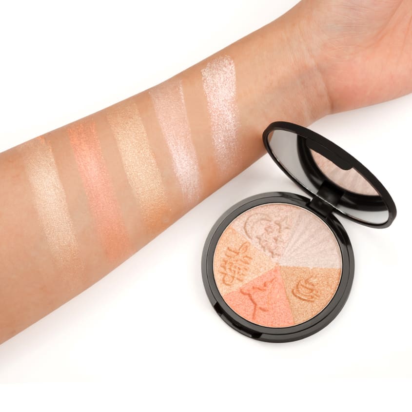 4 Shades Highlighter Palette