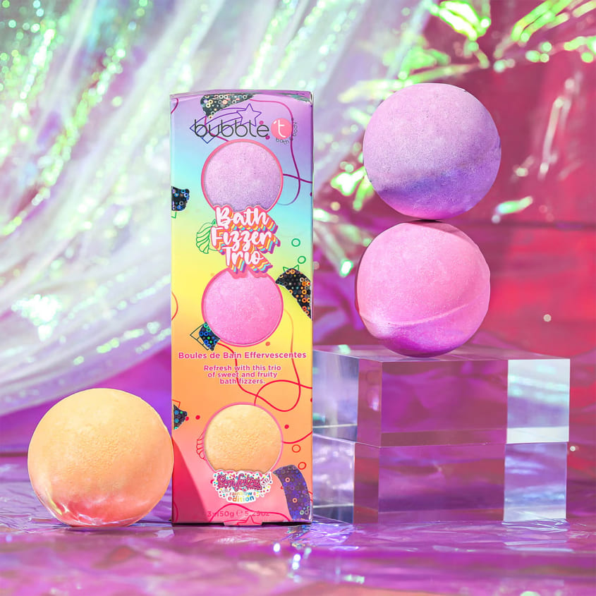 BUBBLE T RAINBOW BATH FIZZER TRIO 3 X 150G FIZZERS – buy online