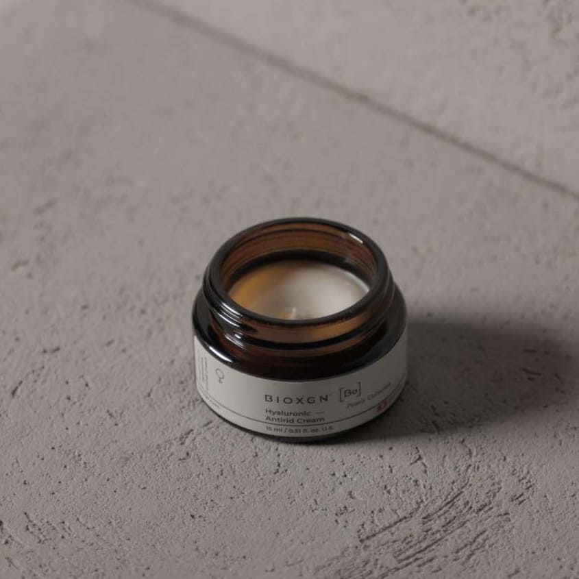 Pearly Hyaluronic Antirid Cream For Women