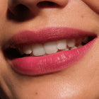 CATRICE DARK RUBY GLOW LIP BALM 010 – photo 6