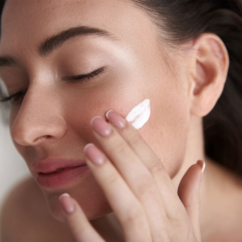 Creme Genereuse 4 in 1 Face Cream