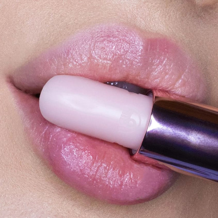CHIARA FERRAGNI Kiss Me Softly Balm
