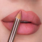 CHIARA FERRAGNI Kiss Marker Lip Liner