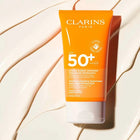 CLARINS SUNSCREEN BODY CREAM SPF50+, 150 ML – صورة 5