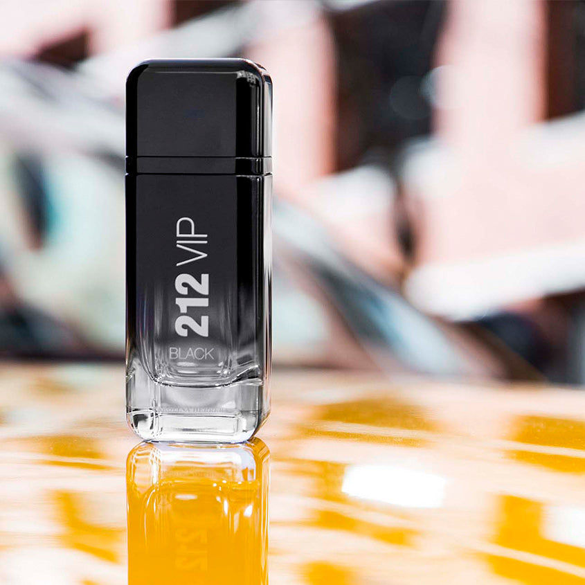 CAROLINA HERRERA 212 VIP BLACK EDP NS 100ML – buy online