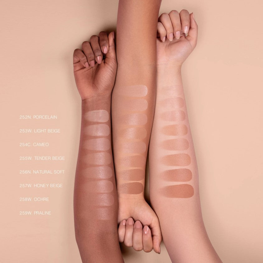 Nudissimo Glow Natural Radiance Foundation