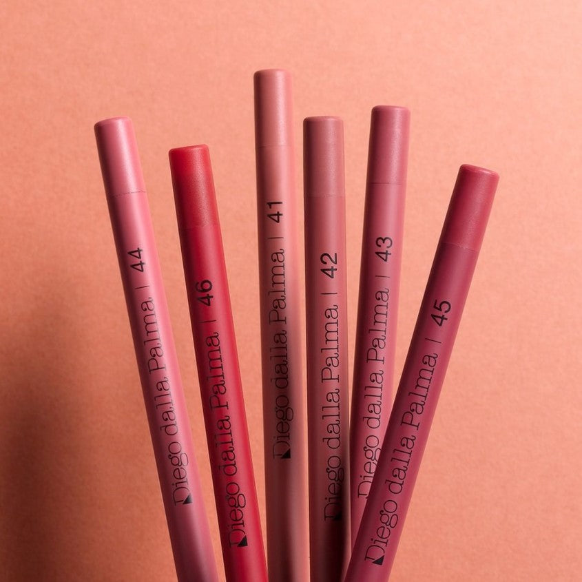 MakeupStudio Stay On Me Waterproof Lip Pencil