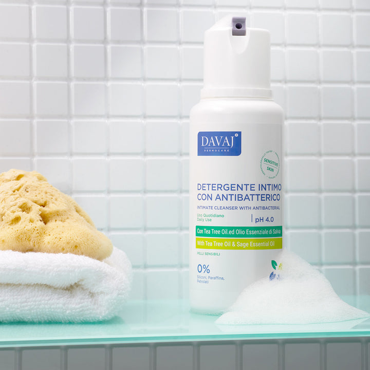 Antibacterial Intimate Hygiene Product with Tea Tree Oil and Sage