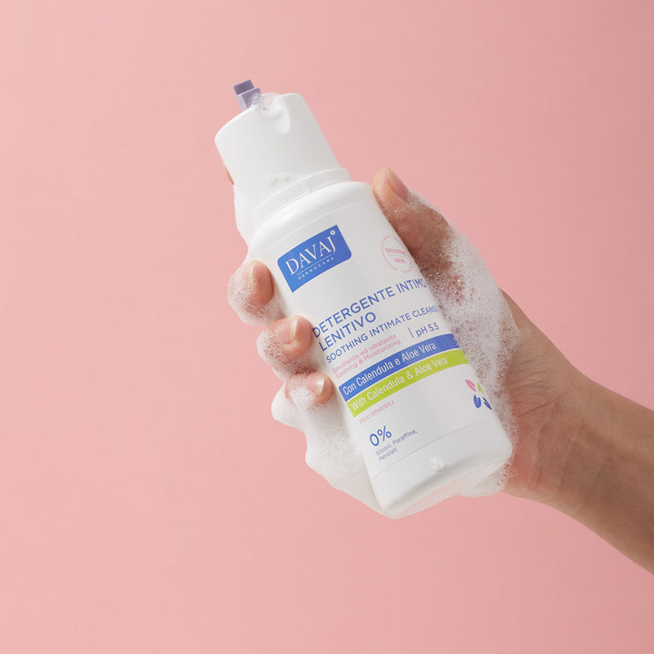 SOOTHING INTIMATE CLEANSER WITH CALENDULA & ALOE VERA 250ML