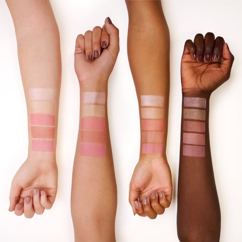 ESSENCE PEACHY BLOSSOM BLUSH & HIGHL PAL