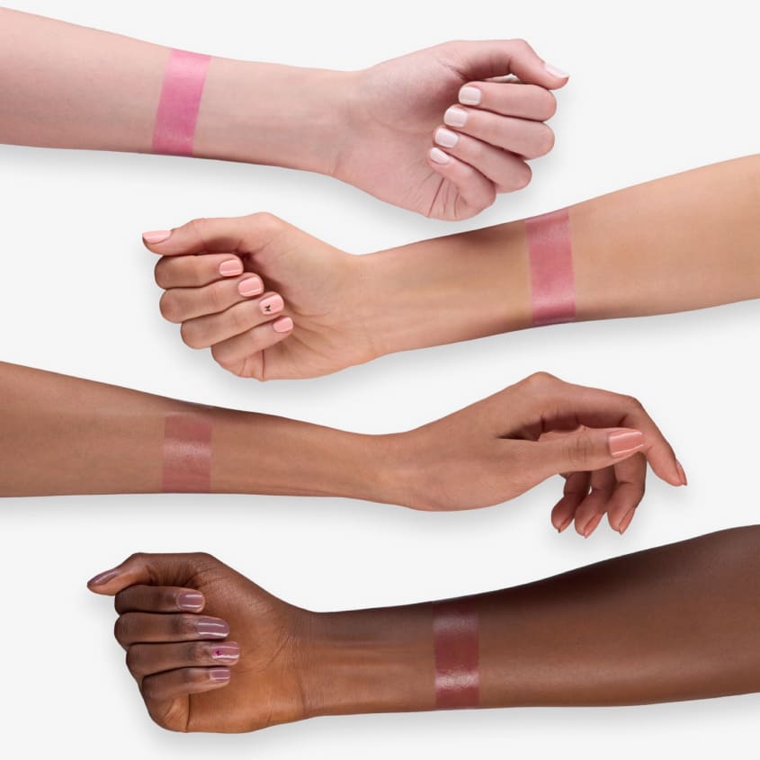 ESSENCE SPACE GLOW COLOUR CHANGING LIPSTICK – free delivery