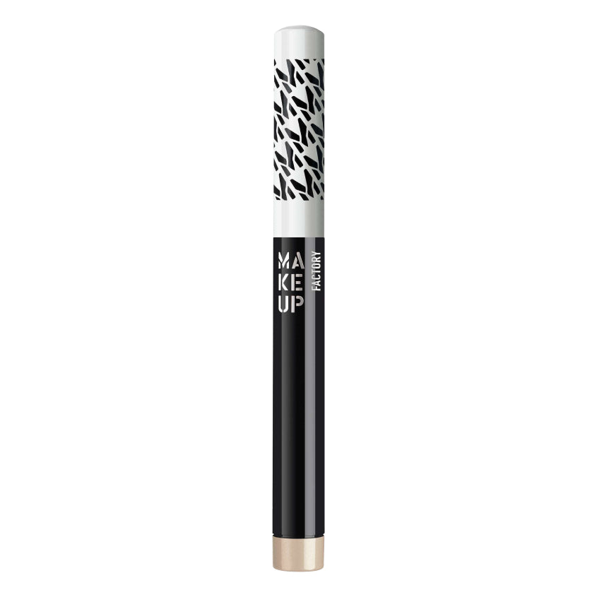 Cooling Eyeshadow Stick Trend Look SS 25