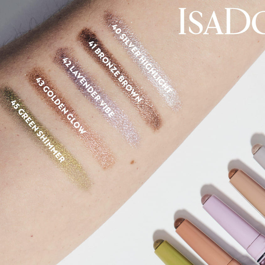 ISA DORA SHIMMER EYESHADOW STICK LONGWEAR & WATER-RESISTANT GREEN SHIMMER – صورة 5