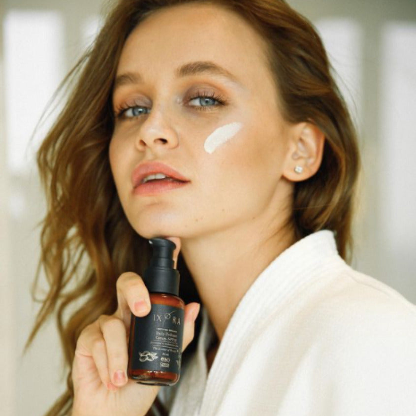 IXORA DEEP MOISTURIZING FACE CREAM 50ML – free delivery