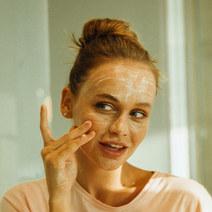 Face scrubs and peels REJUVENATING PEELING GEL 100ML