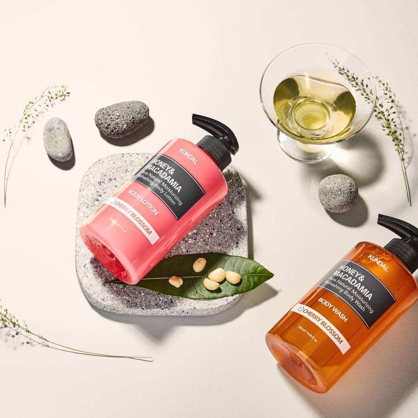 Honey & Macadamia Body Wash - Cherry Blossom
