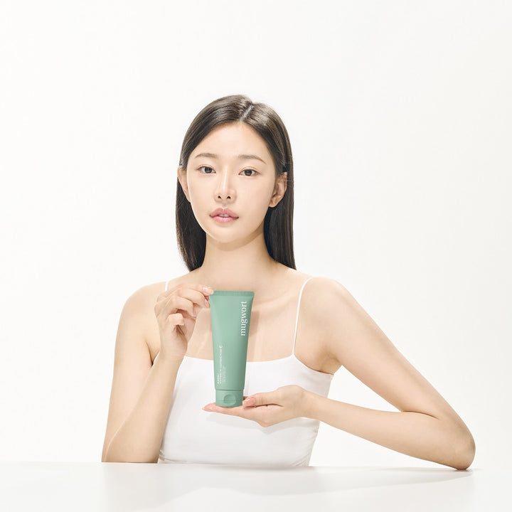 SOOTHING AC CLEANCING FOAM MUGWORT 140ML