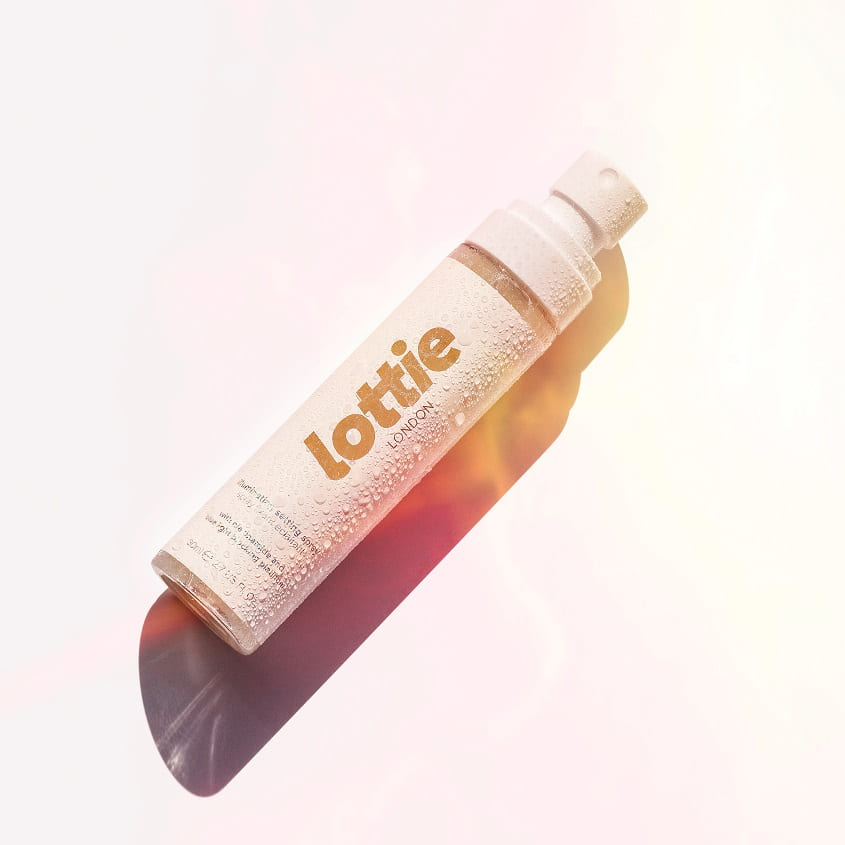LOTTIE LONDON DEW & GLOW SETTING SPRAY DEW BOMB 80ML – شراء أونلاين