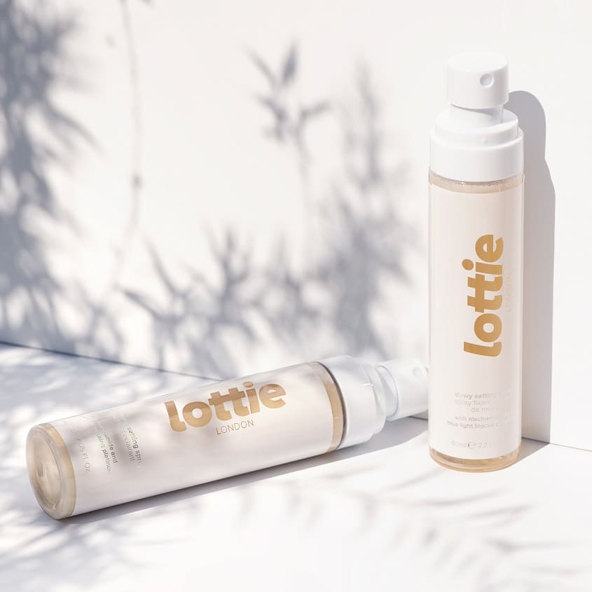 LOTTIE LONDON DEW & GLOW SETTING SPRAY DEW BOMB 80ML – توصيل مجاني