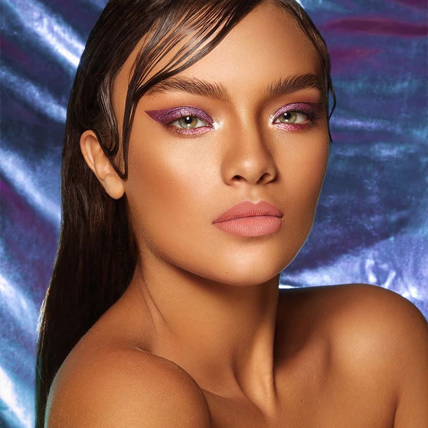 Metallic Liquid Shadow