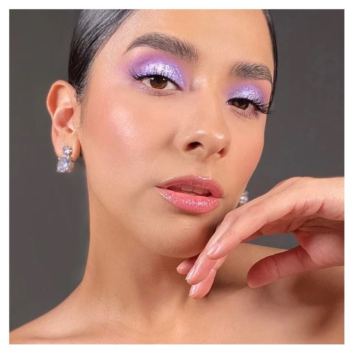 Diamond Daze Liquid Shadow