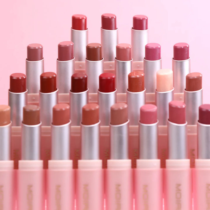 Signature Lipstick (013, Dazzling Peach)