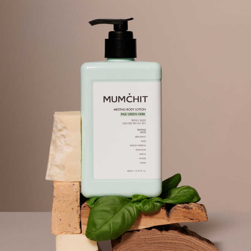 MUMCHIT Melting Body Lotion Pale Green Herb 400ml – buy online