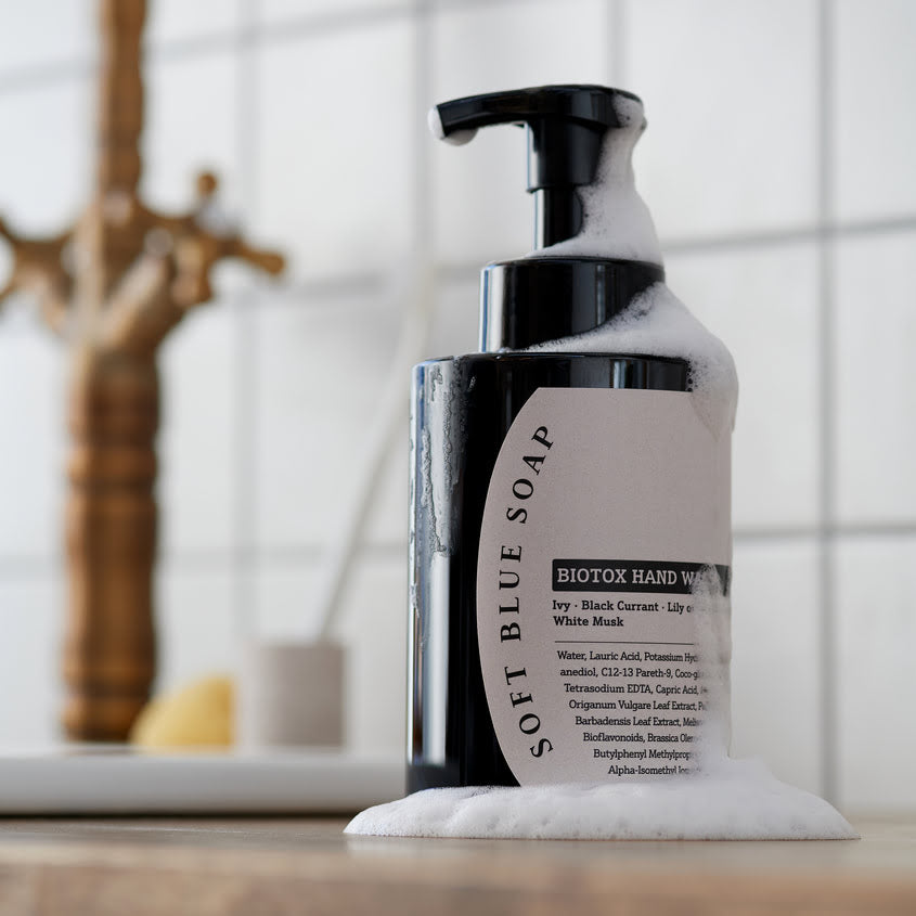 MUMCHIT Biotox Hands Wash-Soft Blue Soap 2x500ml – متجر إلكتروني