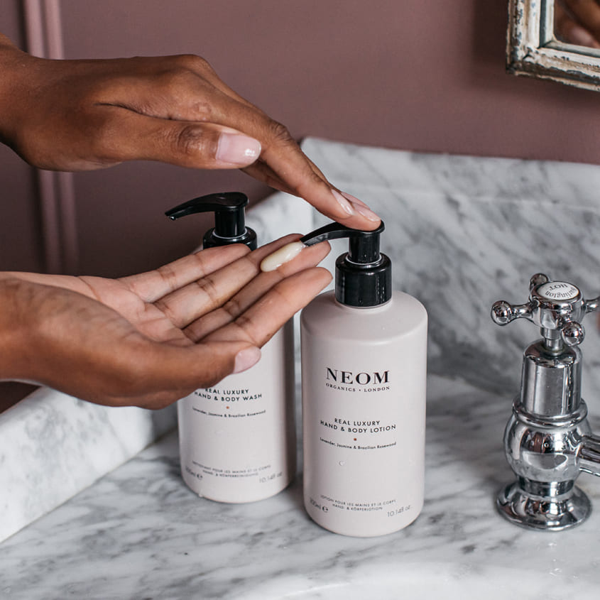HAND AND BODY LOTION REAL LUXURY 300ML