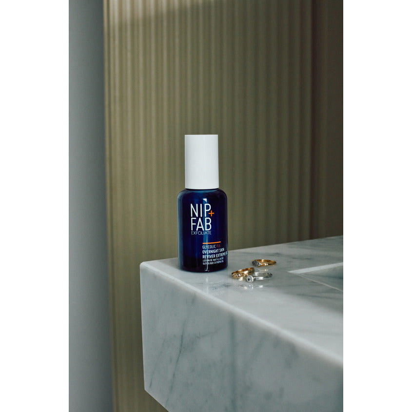 Glycolic Fix Extreme Overnight Skin Reviver 8%