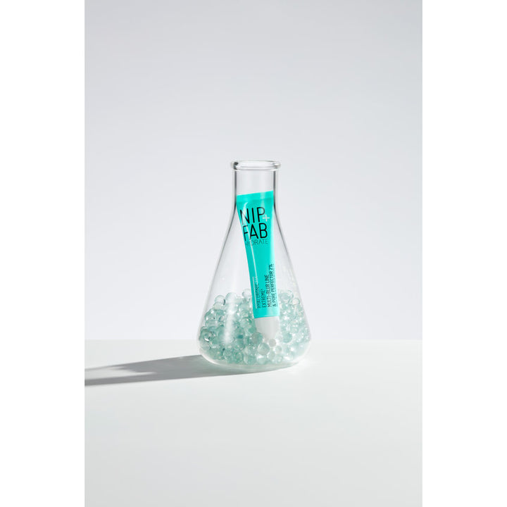 Hyaluronic Fix Extreme4 Multi-Blur Line And Pore Perfector