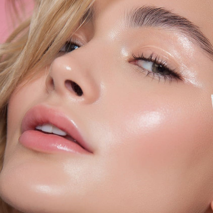 SKIN PERFECTING HEALTHY GLOW PHOTO READY ILLUMINATOR