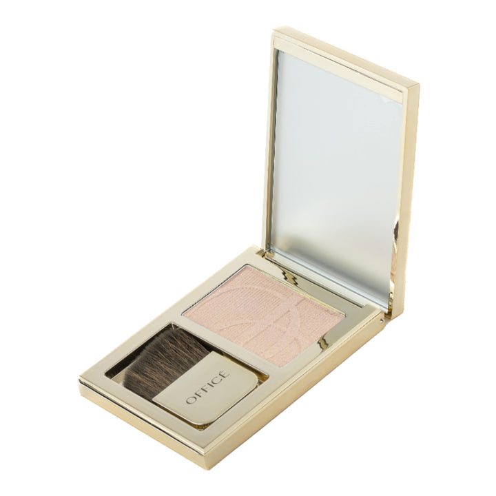 Silky And Glossy Highlighting Powder