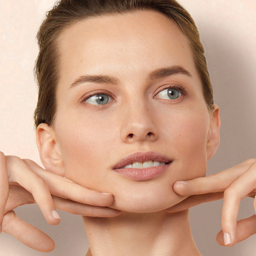 Pâte Grisе Purifying Cleansing Micellar Water