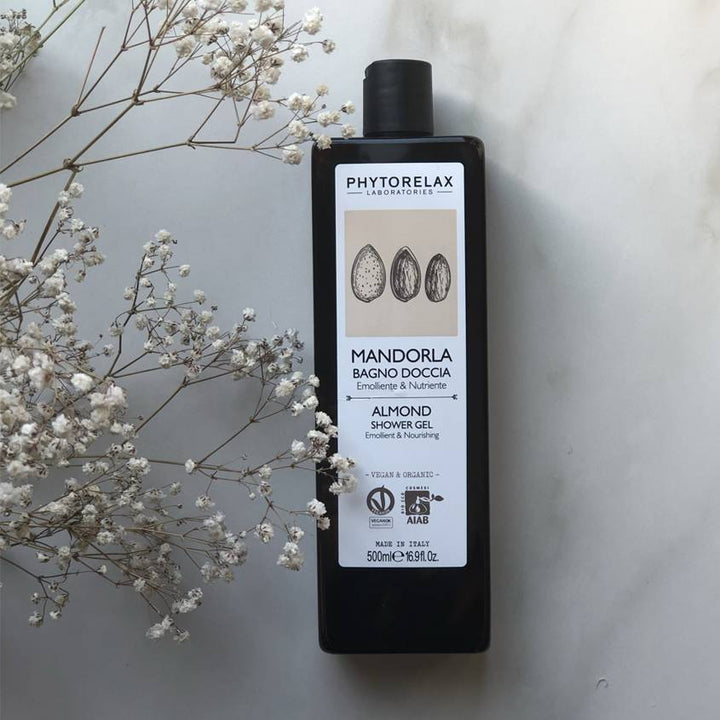 Soothing and Nourishing Shower Gel with Almond Oil