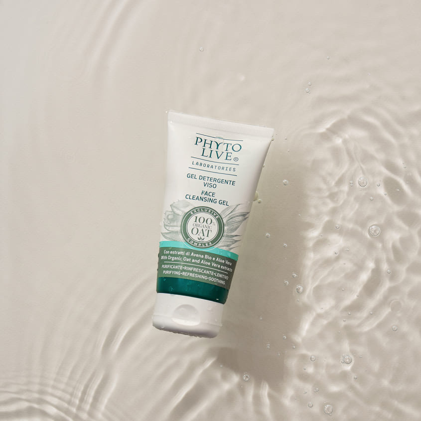 Aloe Vera and Organic Oat Cleansing Face Gel