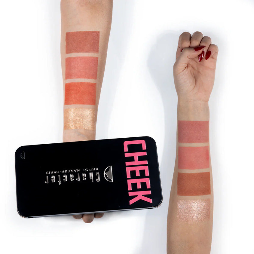 CHARACTER Pro Highlighter & Blush Palette