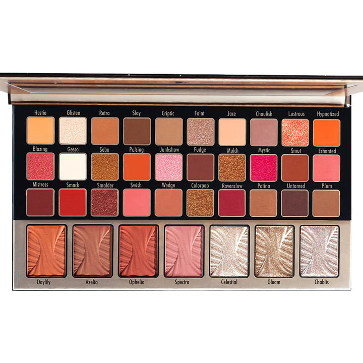 CHARACTER Hypnotize Eyeshadow-Blusher-Highlighter 3 in 1 Palette