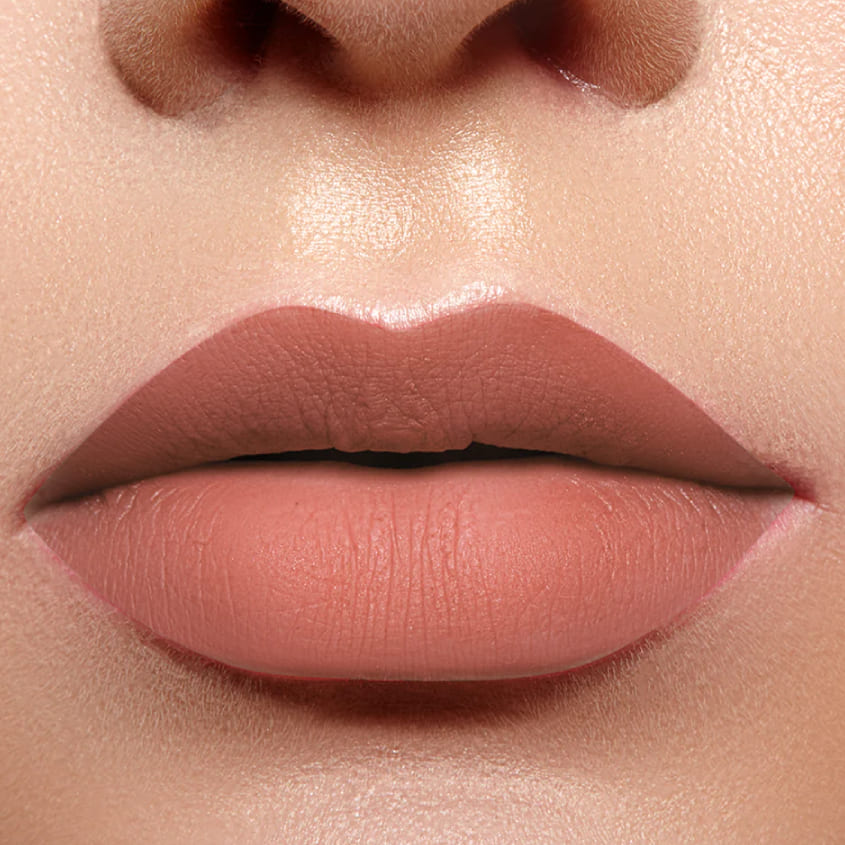 CHARACTER Read My Lips Matte