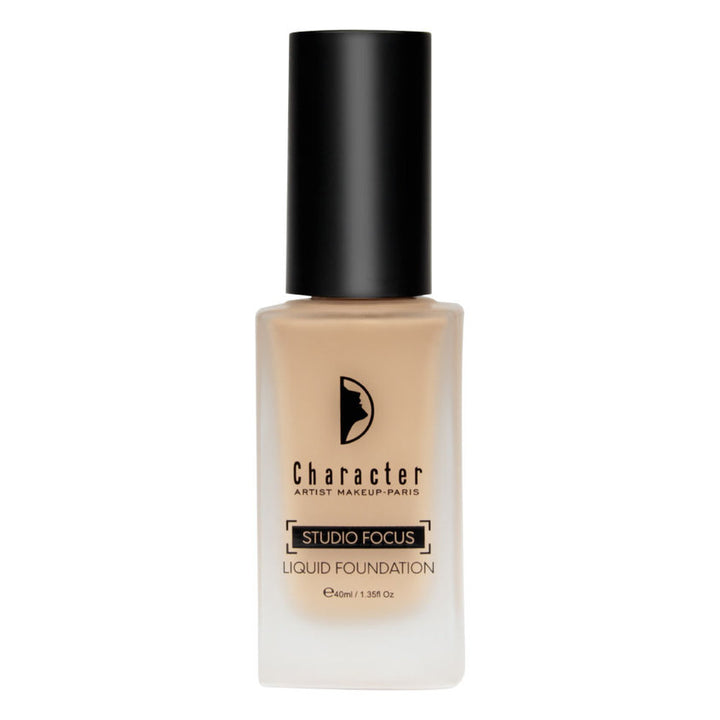 CHARACTER Studio Focus Liquid Foundation