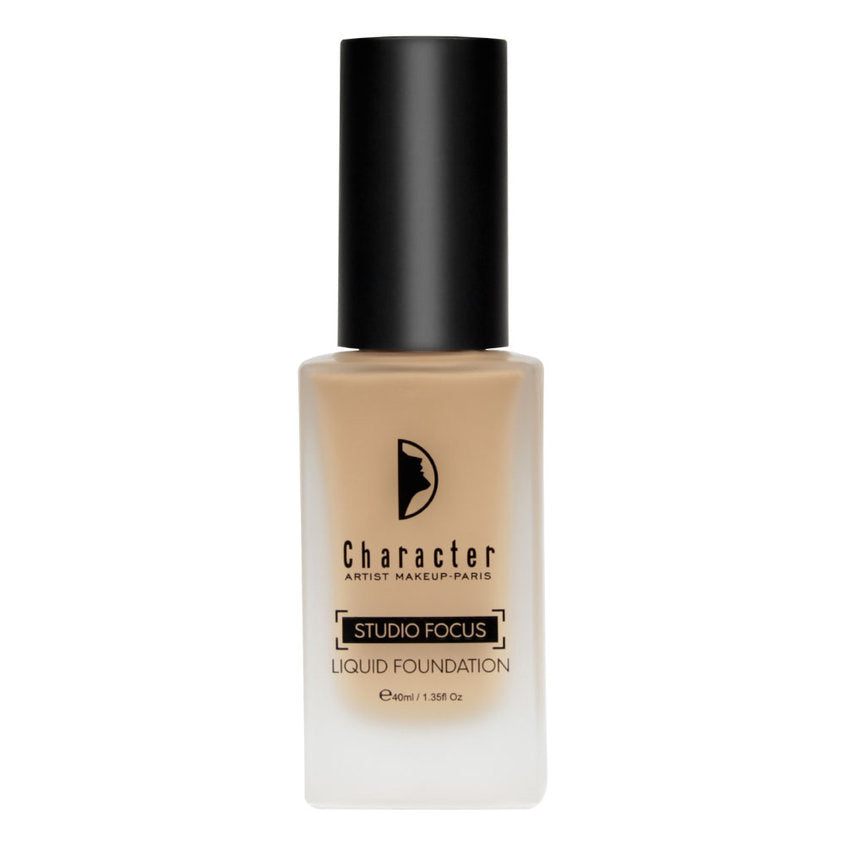 CHARACTER Studio Focus Liquid Foundation