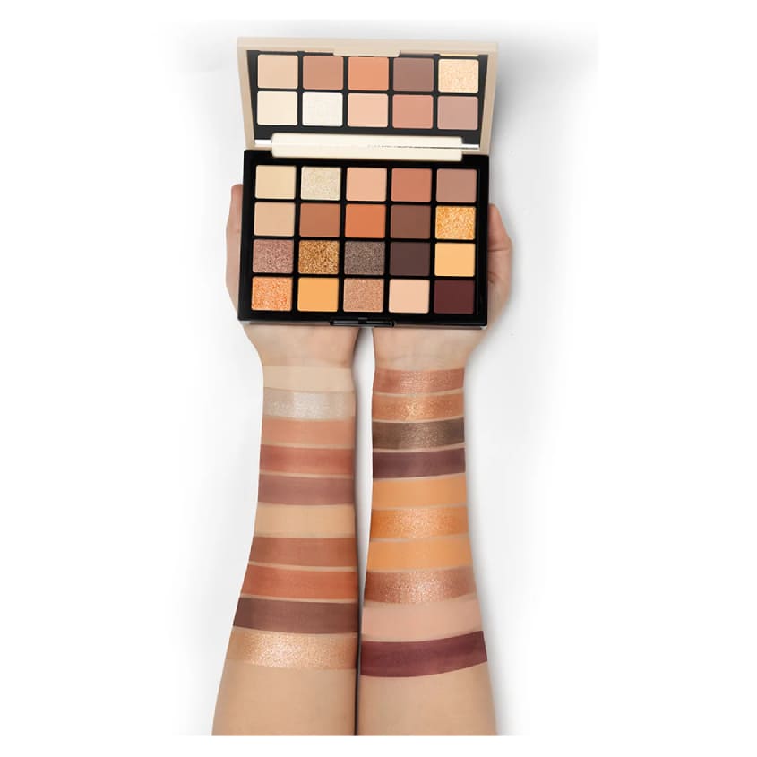 CHARACTER Shadow Gallery 20 Color Eyeshadow Palette