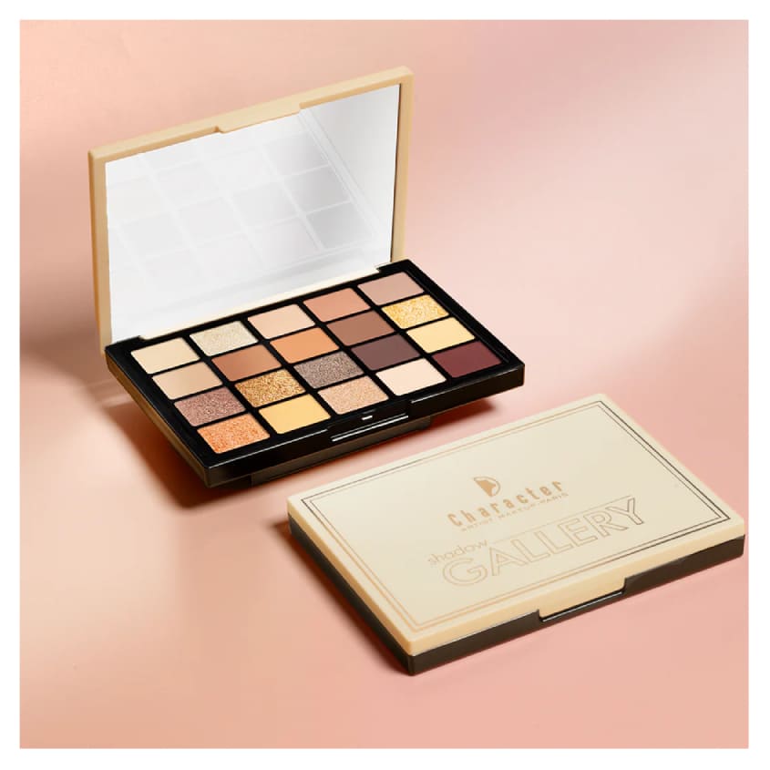 CHARACTER Shadow Gallery 20 Color Eyeshadow Palette