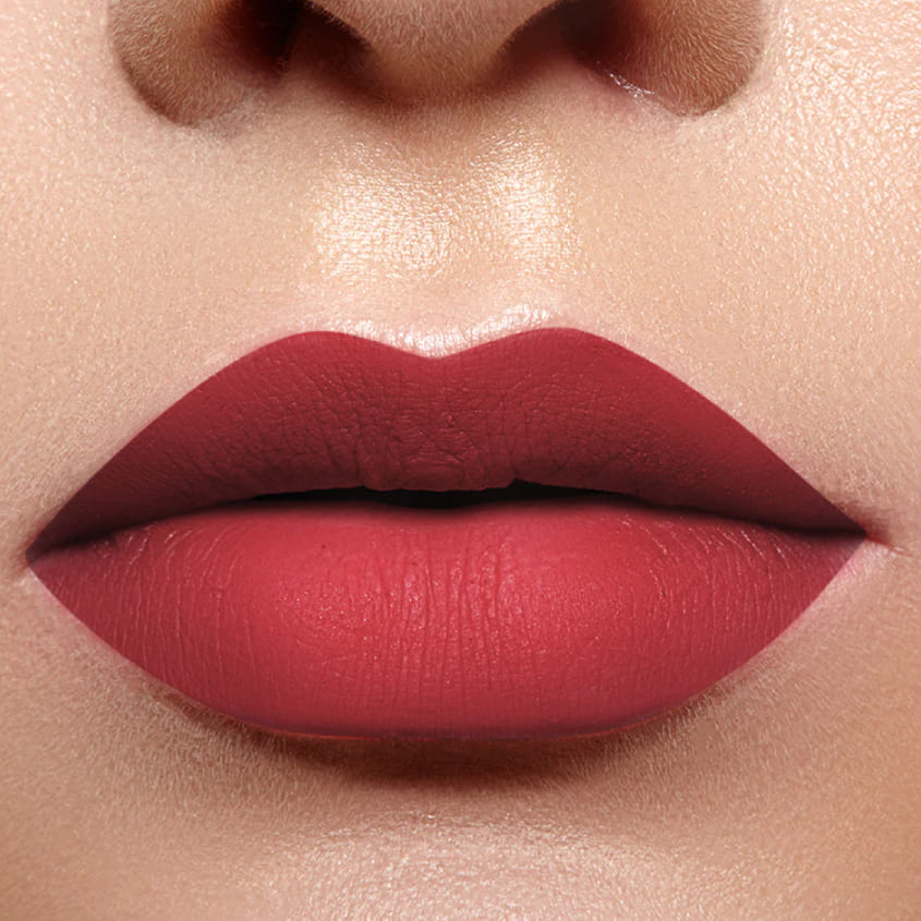 CHARACTER Read My Lips Matte