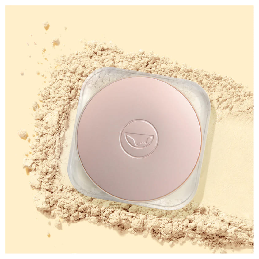 CHARACTER Luxe Matte Perfection Powder